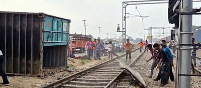 ஹரியாணாவில் ரயில் விபத்து!