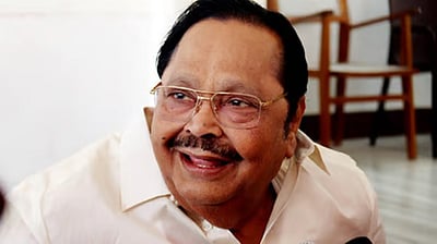 திடீர் உடல்நலக் குறைவு:  அமைச்சர் துரைமுருகன் அப்போலோ மருத்துவமனையில் அனுமதி