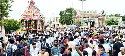 பெரியநாயகி அம்பாள் கோயில் தேரோட்டம்