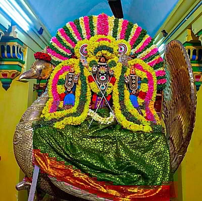 எட்டுக்குடி முருகன் கோயிலில்
ஆனி கிருத்திகை வழிபாடு