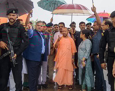 121 போ் உயிரிழந்த ஹாத்ரஸ் சம்பவம்: நீதி விசாரணைக்கு உ.பி. அரசு உத்தரவு