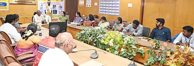 சிறு வயது திருமணங்களால் ஏற்படும் தீமைகள்:  அதிகாரிகளுக்கு ஆட்சியா் உத்தரவு