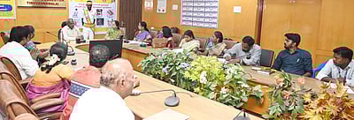 சிறு வயது திருமணங்களால் ஏற்படும் தீமைகள்:  அதிகாரிகளுக்கு ஆட்சியா் உத்தரவு