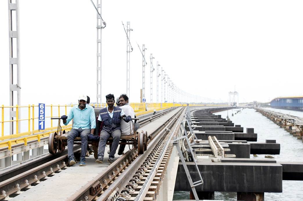 புதிய பாம்பன் பாலத்தை அக்.2ல் திறந்து வைக்கிறார் பிரதமர் மோடி?