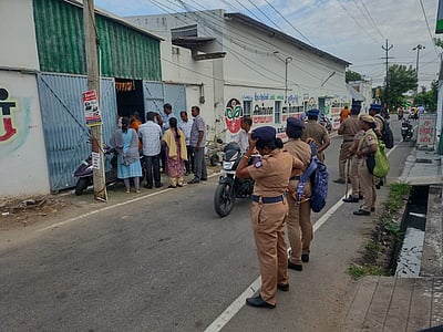 முன்னாள் அமைச்சர் எம்.ஆர். விஜயபாஸ்கர் வீட்டில் சிபிசிஐடி சோதனை!