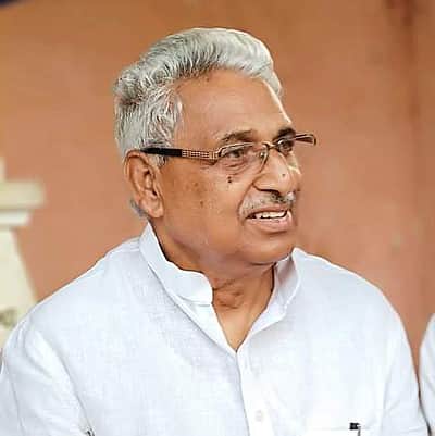 உ.பி. பேரவை எதிா்க்கட்சித் தலைவா் சமாஜவாதியின் மாதா பிரசாத் பாண்டே