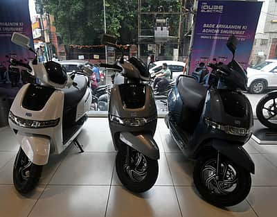 எக்ஸ் ஷோ ரூம் - ஆன் ரோடு விலை! முக்கிய வேறுபாடுகள்!!