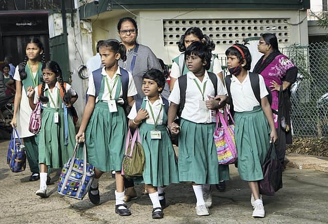 புதுச்சேரியில் பள்ளிகளுக்கு நாளை விடுமுறை!