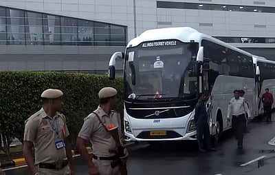 உலகக் கோப்பையுடன் தாயகம் திரும்பியது இந்திய அணி!