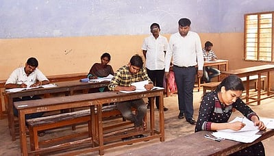 டிஎன்பிஎஸ்சி குரூப் 1 தேர்வுக்கான ஹால் டிக்கெட் வெளியீடு!