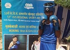 தேசிய குத்துச்சண்டை: சிவகங்கை மாணவா் தகுதி