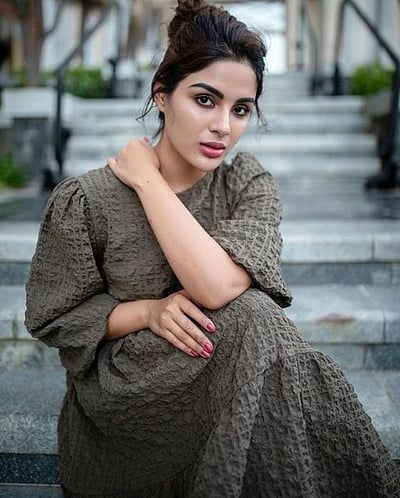 நிஜ முகம்... சம்யுக்தா மேனன்!