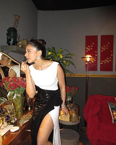 ஒப்பனை ராணி... ரகுல் ப்ரீத் சிங்!