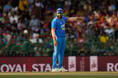 சுழற்பந்துவீச்சுக்கு எதிராக இந்திய வீரர்கள் கவனம் செலுத்த வேண்டும்: ரோஹித் சர்மா