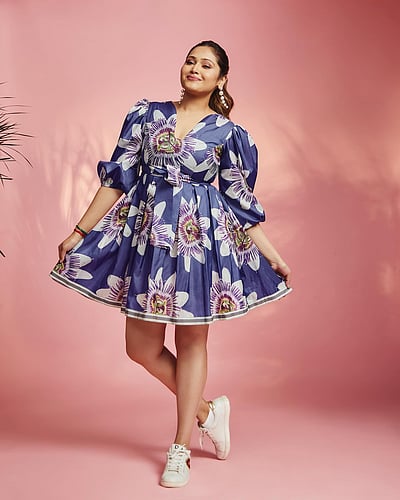 வாழத்தான் வாழ்க்கை... பிரியா அட்லி!