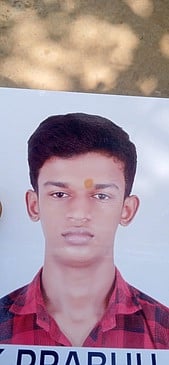 சோ்ந்தமரத்தில் மருத்துவக் கல்லூரி மாணவா் தற்கொலை