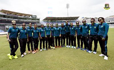 டி20 உலகக் கோப்பை தொடரை நடத்தலாமா? ராணுவத்திடம் உறுதி கேட்கும் வங்கதேச கிரிக்கெட் வாரியம்!