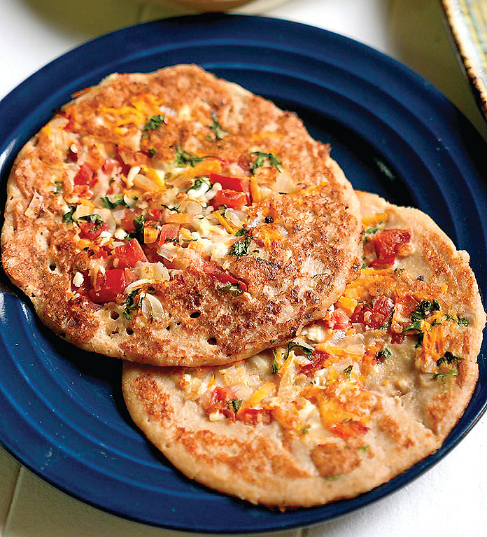 அவல் வெங்காய ஊத்தப்பம்