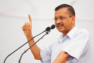கரோனா காலத்தில் அதிக செலவில் மாளிகை கட்டிய தில்லி முதல்வர்!