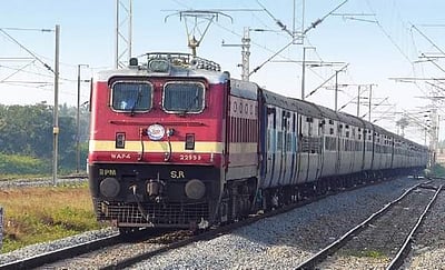 வேளாங்கண்ணி திருவிழா: 
மும்பையிலிருந்து சிறப்பு ரயில்