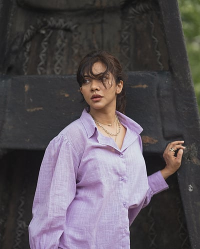 அக்கம் பக்கம் பார்... மடோனா!