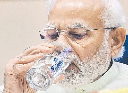 தெரியுமா சேதி...? மோடியின் எனர்ஜி லெவல் ரகசியம்!