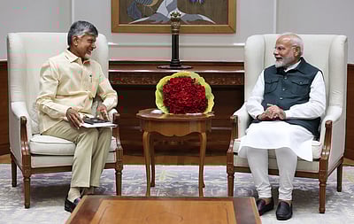 பிரதமர் மோடியுடன் ஆந்திர முதல்வர் சந்திரபாபு நாயுடு சந்திப்பு