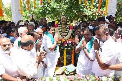 ஆனைமலையாறு-நல்லாறு திட்டத்தை செயல்படுத்துவோம்:
அதிமுக பொதுச் செயலாளா் எடப்பாடி கே.பழனிசாமி