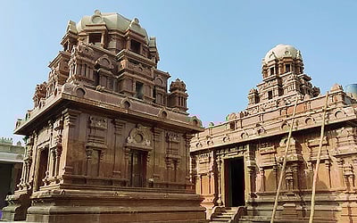 முஸ்லிம் கட்டிய மாரியம்மன் கோயில்..!