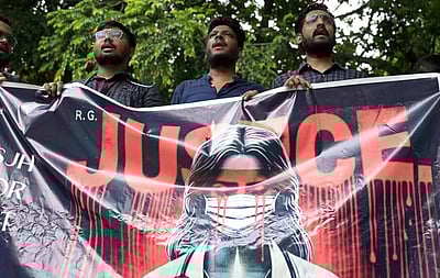 சம்பவத்தன்று என்ன நடந்தது? கொல்கத்தா மருத்துவரின் தாய் விளக்கம்!