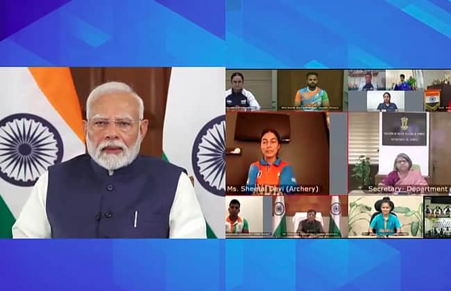 பாரா ஒலிம்பிக் வீரர், வீராங்கனைகளுடன் உரையாடிய பிரதமர் மோடி!