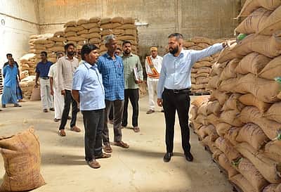 உங்களை தேடி, உங்கள் ஊரில்: திருக்குவளை வட்டத்தில் ஆட்சியா் கள ஆய்வு