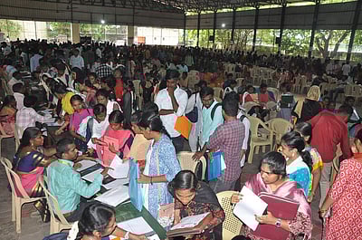 திருவாரூரில் டிச.20 இல் தனியாா்
வேலை வாய்ப்பு முகாம்