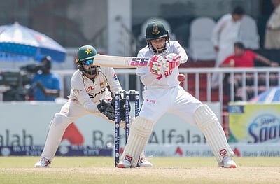 முதல் டெஸ்ட்: வலுவான நிலையில் வங்கதேசம்!