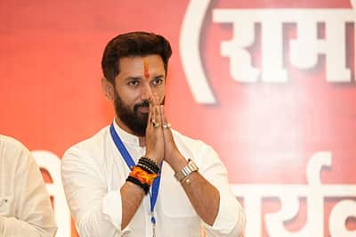 பிகாரின் நலனுக்காக பேரவைத் தோ்தலில் போட்டி! - சிராக் பாஸ்வான் மீண்டும் உறுதி