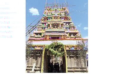 உல​க​ள‌ந்த பெரு​மா‌ள் கோயி​லி‌ல் நாளை மகா ச‌ம்‌ப்​ரோ​க்ஷ​ண‌ம்