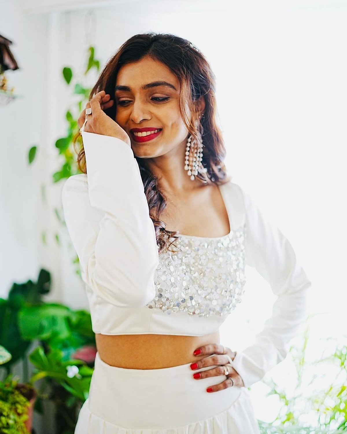 வெள்ளைப் புறாவொன்று... மயூரி தேஷ்முக்!