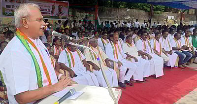 சாதிவாரி கணக்கெடுப்பு நடத்தி
இடஒதுக்கீட்டை செயல்படுத்த வேண்டும்: வெ.வைத்திலிங்கம் எம்.பி.