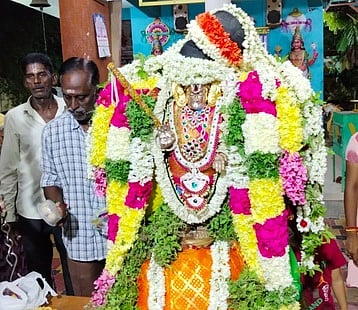 பெருமாள் கோயிலில் உறியடித் திருவிழா