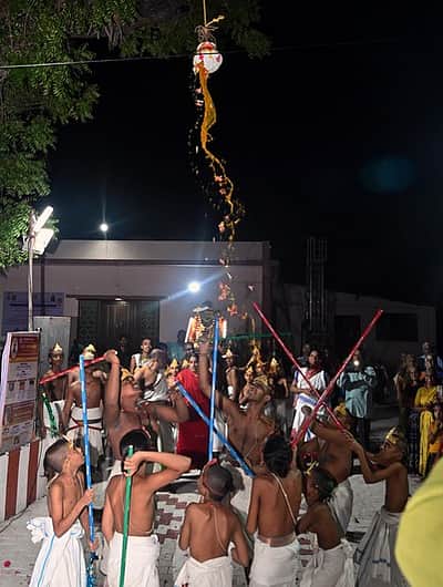 ஸ்ரீ விஜயீந்திர மடத்தில் உறியடித் திருவிழா