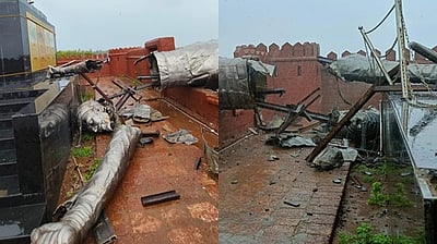 சத்ரபதி சிவாஜி மகாராஜின் சிலை இடிந்த விவகாரம்: செப். 1ல் எதிர்க்கட்சிகள் பேரணி