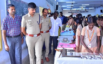 கோவில்பட்டி பள்ளியில் நாணயக் கண்காட்சி