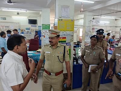 சுரண்டை விபத்து எதிரொலி: பயணிகளை ஏற்றிச்சென்ற 41 சுமை வாகனங்கள் பறிமுதல்