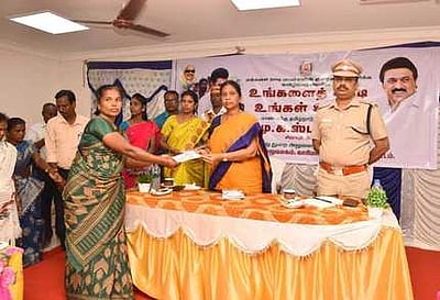 காரிமங்கலத்தில் ‘உங்களைத் தேடி உங்கள் ஊரில்’ திட்டப் பணிகளை ஆட்சியா் ஆய்வு