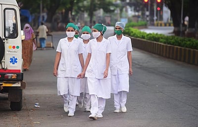 அரசு மருத்துவமனையில் நர்ஸ் வேலை வேண்டுமா?