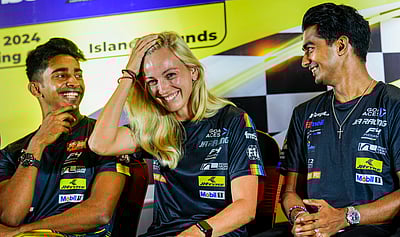 ஃபார்முலா கார் குழுவினர் பத்திரிகையாளர் சந்திப்பு - புகைப்படங்கள்