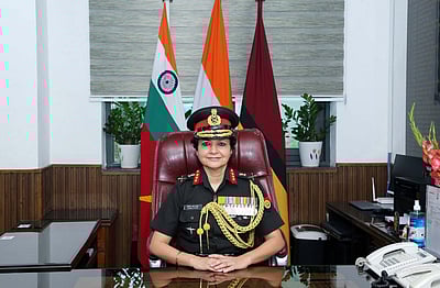 ராணுவ மருத்துவ சேவை தலைமை இயக்குநராக லெப்டினன்ட் ஜெனரல் சாதனா சக்சேனா நியமனம்