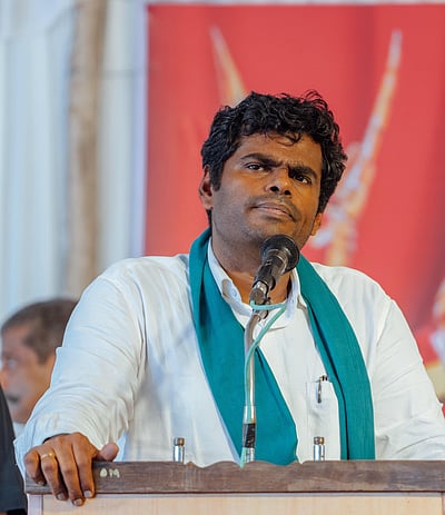 பாஜகவினா் மீதான அடக்குமுறையை கைவிட வேண்டும்: அண்ணாமலை