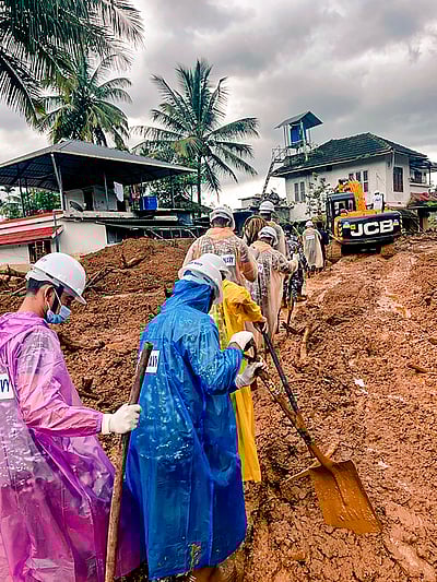 வயநாடு நிலச்சரிவு: 350-ஐ தாண்டியது உயிர்ப்பலி!