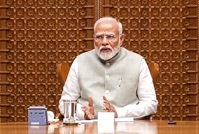 அனைத்து மக்களின் நிதி பங்கேற்பை ஊக்குவித்த ‘ஜன் தன் திட்டம்’- பிரதமா் மோடி புகழாரம்